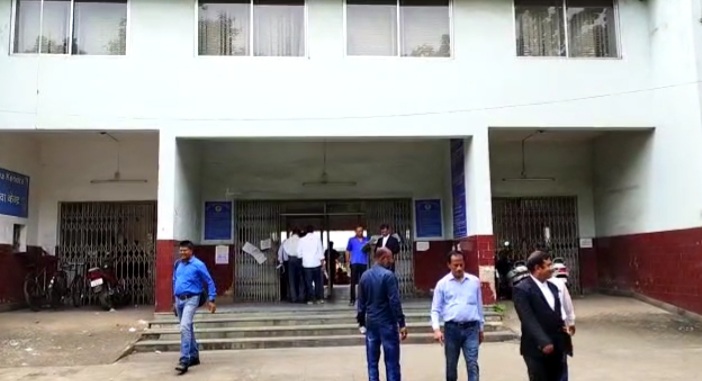 BREAKING : घाघीडीह जेल में हत्या मामले में 15 दोषियों को कोर्ट ने सुनाई फांसी की सजा, दो को 10 साल की सजा, क्या था पूरा मामला, जानिए