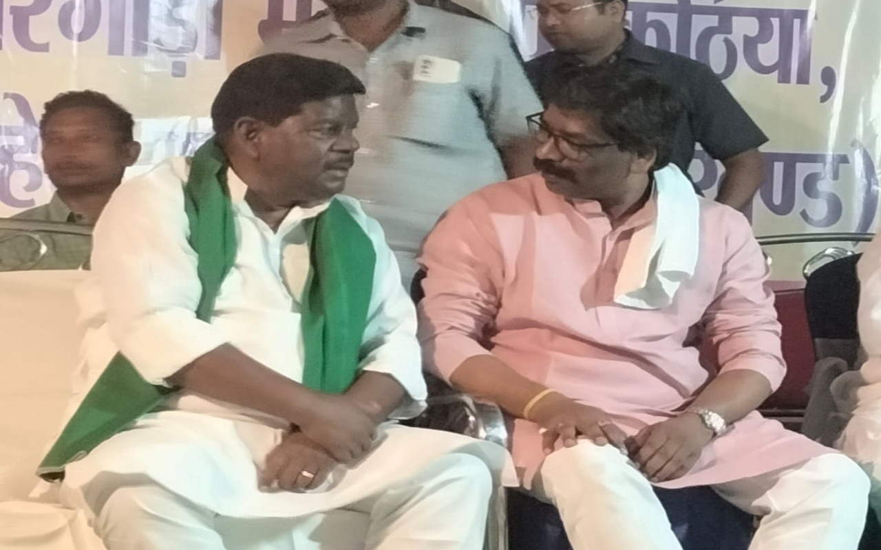 लोकसभा चुनाव से पहले झामुमो में बड़ा उलटफेर! अर्से बाद किसी आदिवासी को मिला केन्द्रीय प्रवक्ता का ताज