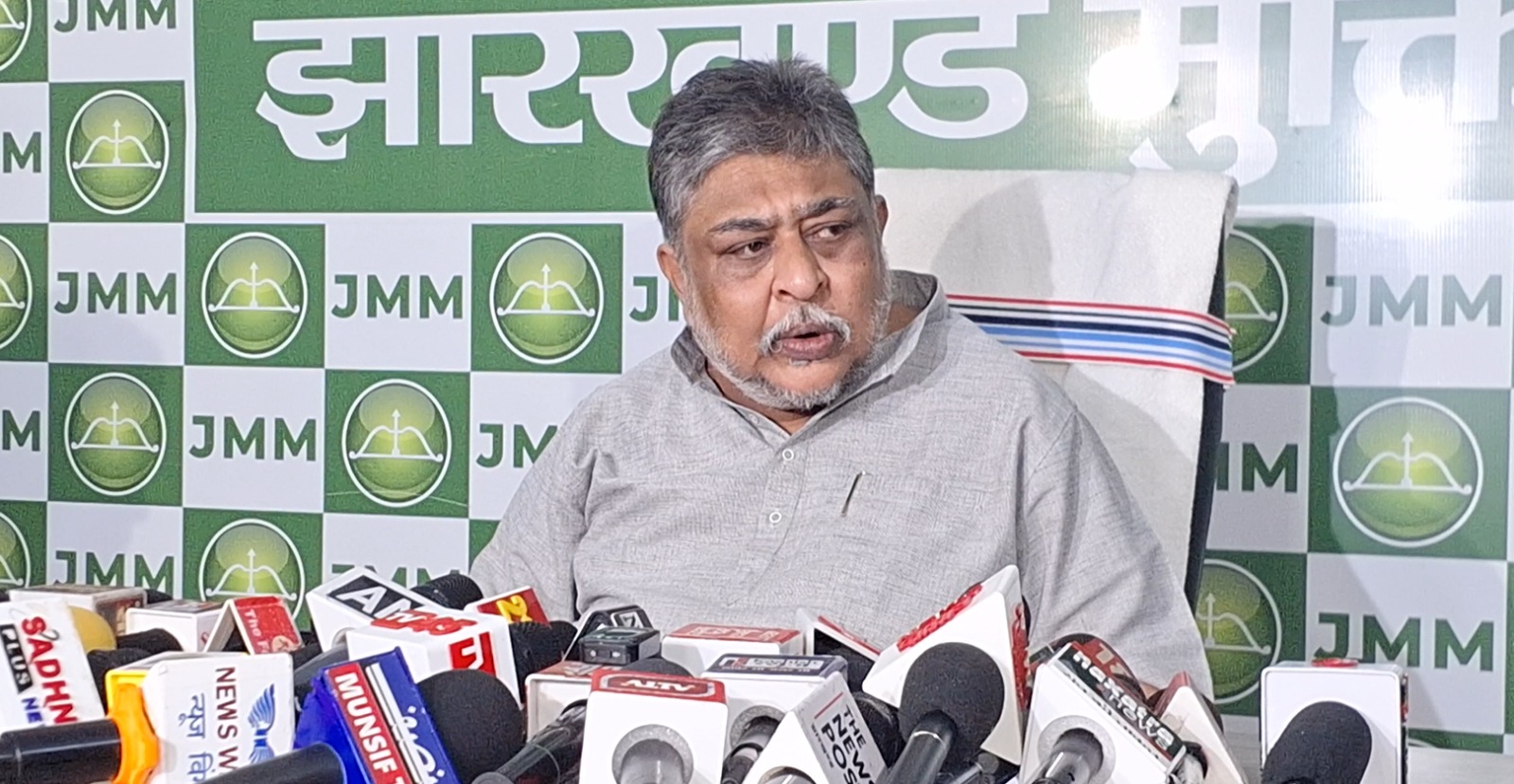 पीएम मोदी के स्टार प्रचारक बनाए जाने पर झामुमो ने पूछा सवाल, कहा- सरना धर्म कोड और एचईसी की बदहाली का कौन है जिम्मेदार 