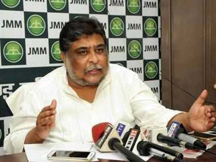 LS POLL 2024: खूंटी फतह के लिए हत्यारों का साथ! JMM का सवाल राजा पीटर से दोस्ती तो कुंदन पाहन से दुश्मनी क्यों?