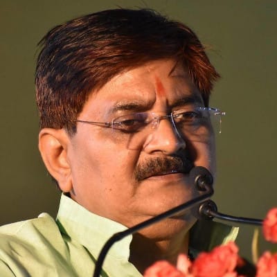 LS Election 2024:बीजेपी ने धनबाद विधायक राज सिन्हा और हजारीबाग के निर्वतमान सांसद को किया शो-कॉज ,निलंबित नहीं करने के लिए मांगा स्पष्टीकरण   