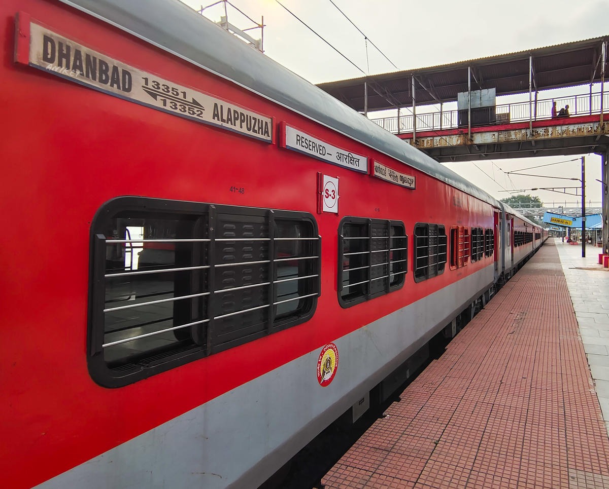 झारखंड की  "एंबुलेंस ट्रेन" के रूट पर स्पेशल क्लोन ट्रेन की मांग पर  आया बड़ा अपडेट 