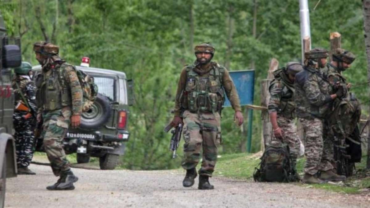 Breaking: जम्मू कश्मीर के डोडा में सुरक्षा बलों और आतंकियों के बीच भीषण मुठभेड, सेना का एक कैप्टन शहीद | THENEWSPOST.in
