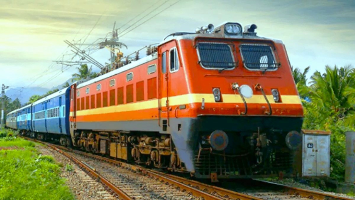 यात्रीगण कृपया ध्यान दें! बाहर जाने का बना रहे हैं प्लान तो पहले चेक कर लें ट्रेन का स्टेटस, रांची से गुजरने वाली कई ट्रेनें हो गई हैं रद्द