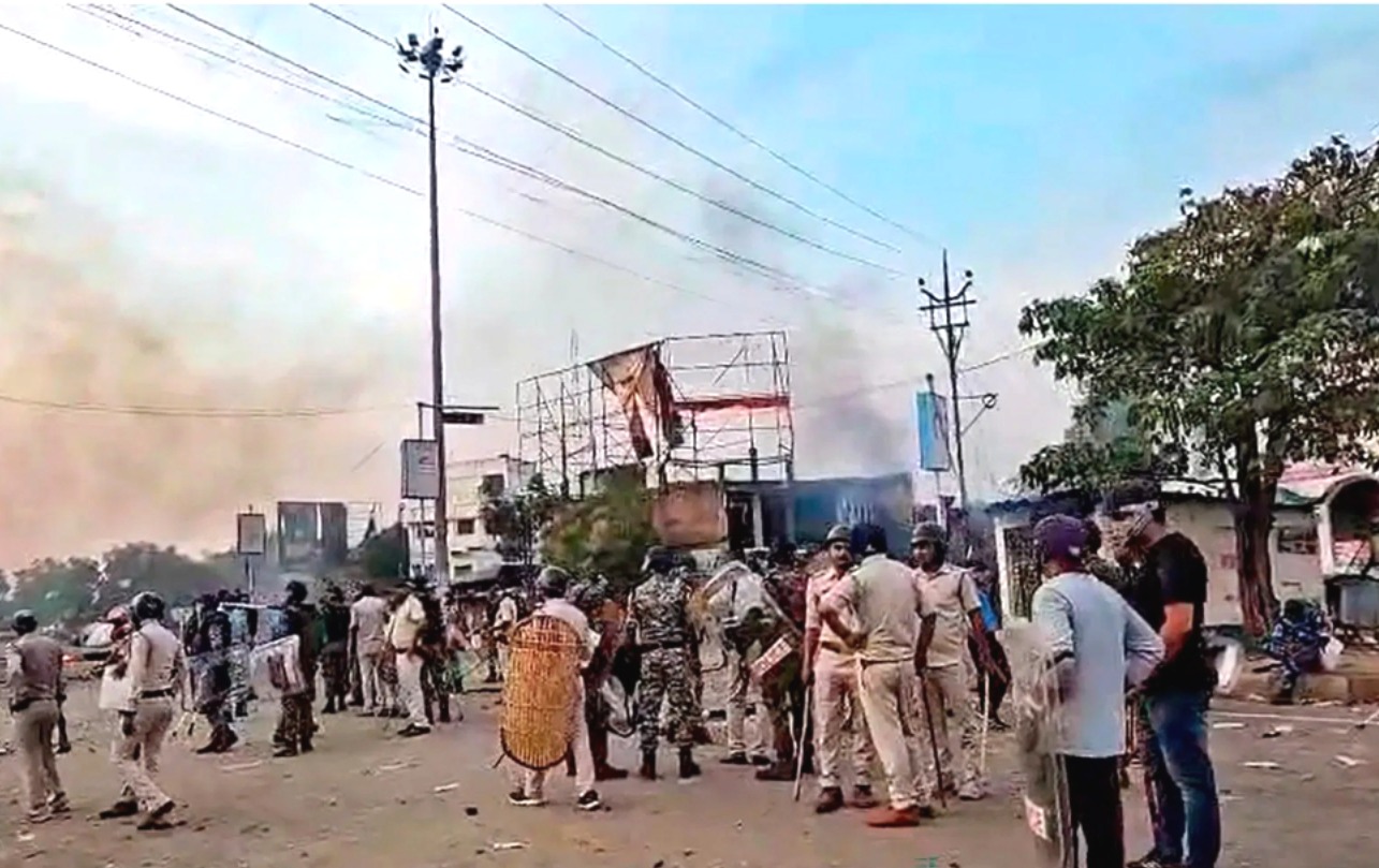 पश्चिम बंगाल से पलायन कर कई पीड़ित परिवार पहुंचे पाकुड़, सुनाई दहशत की आप बीती