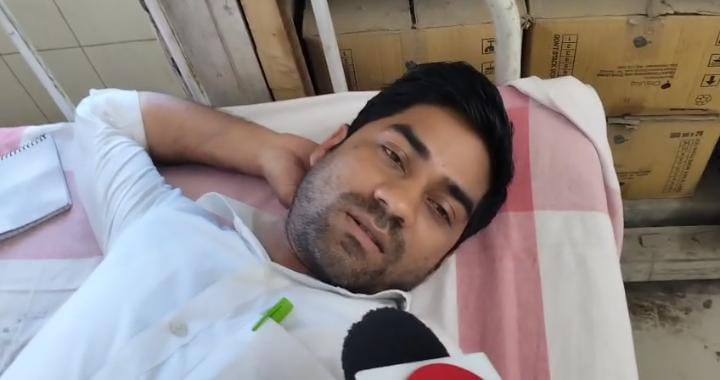 Bihar News:रात का खाना खाते ही अचानक बिगड़ी दर्जनों शिक्षकों की तबियत, अस्पताल में चल रहा है इलाज