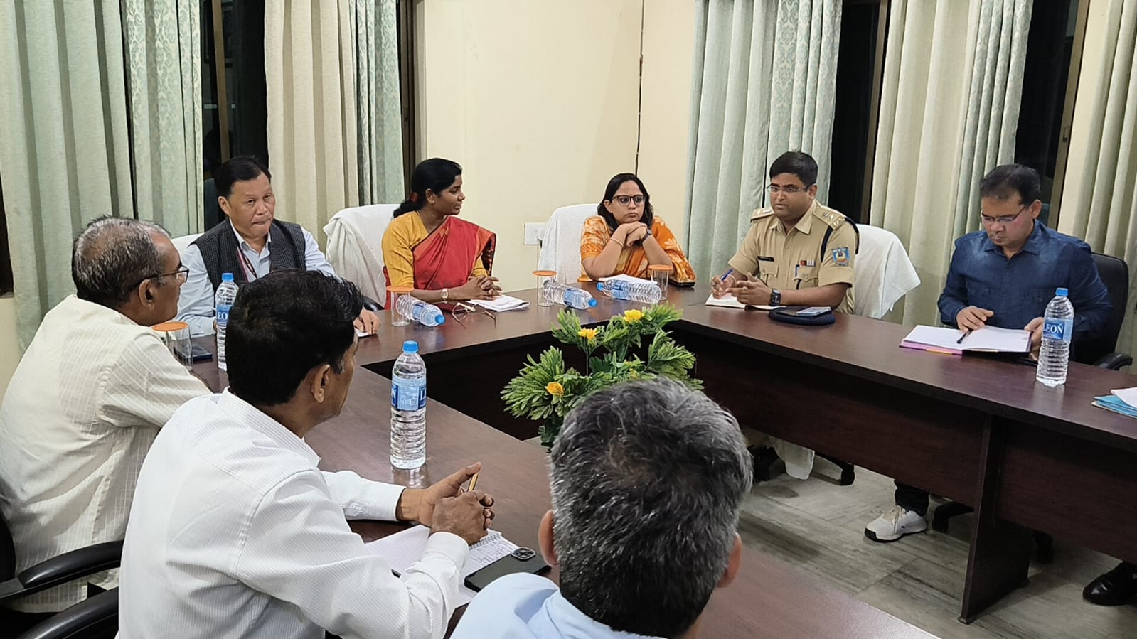 बड़ी खबर : सूर्या हांसदा एनकाउंटर की जांच में राष्ट्रीय अनुसूचित जनजाति आयोग ( NSTC ) टीम ने जताई नाराजगी, पुलिस कार्यशैली पर उठे सवाल