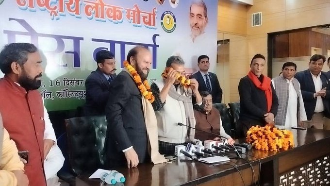 Bihar में बड़ा सवाल : उपेंद्र कुशवाहा और चिराग पासवान के "झकझुमर " से एनडीए कबतक रहेगा अछूता !