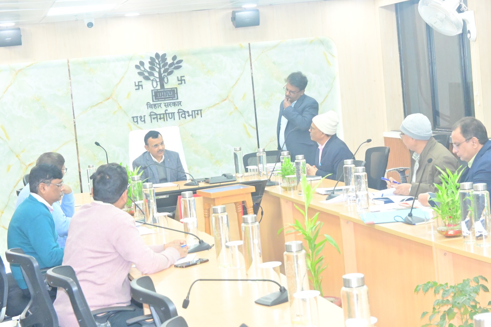 OPRMC मॉडल के तहत चमचमाएगी 19 हजार किलो मीटर सड़क,सचिव ने की बैठक