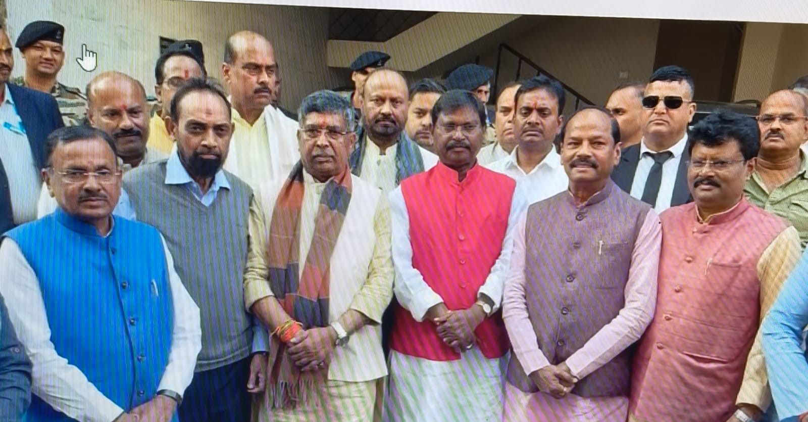 क्या आदित्य साहू के कमांड में आ गई है पार्टी ,क्या रघुवर दास से दूरी ख़त्म करने में कामयाब हो गए हैं ?