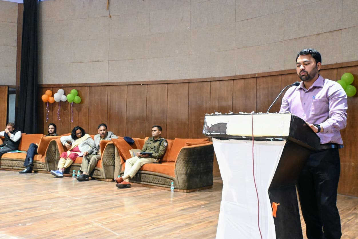 परीक्षा का काउंट डाउन: माध्यमिक एवं इंटरमीडिएट परीक्षा को रेस हुआ प्रशासन, इस तरह के चुस्त इंतजाम के निर्देश!