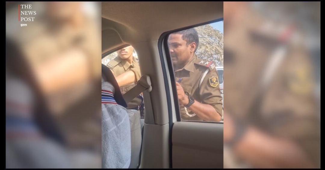 बिहार का गालीबाज दरोगा! देखिए कैसे महिला डॉक्टर से बीच सड़क की बदसलूकी