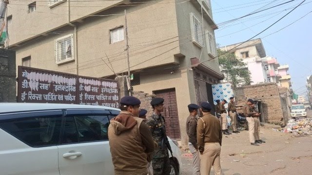 NEET Student Case: शंभू गर्ल्स हॉस्टल के संचालक के ठिकाने पर SIT का छापा, कई अहम दस्तावेज़ बरामद