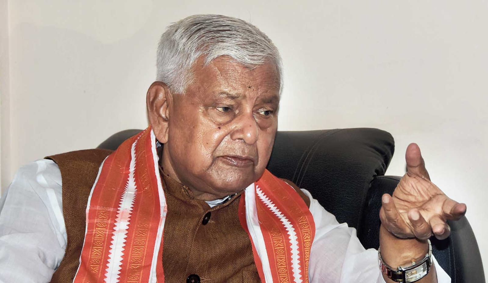 धनबाद की राजनीति के "आजादशत्रु" पशुपति नाथ सिंह ने क्यों तोड़ी कसम,पढ़िए - इसकी रोचक कहानी