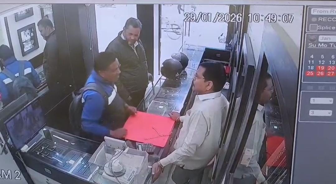 रांची में जेवर दुकान की लूट का मामला असल में निकला कुछ और, CCTV फुटेज से जानिए क्या है पूरी सच्चाई